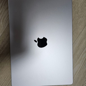 맥북 프로 14 m5 24gb 1tb 직거래