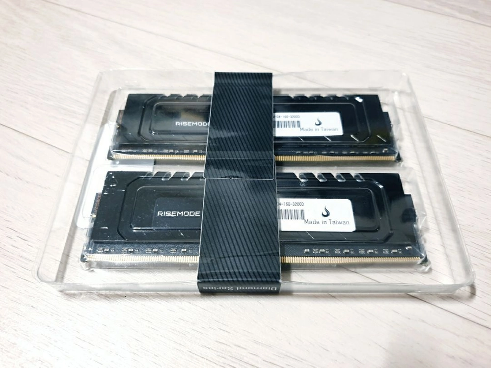 [미개봉새제품] DDR4 3200MHz 32GB (16GBx2) DIAMOND 램 이미지