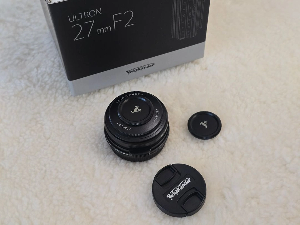 보이그랜더 울트론 27mm F2 X마운트 블랙 팝니다 이미지