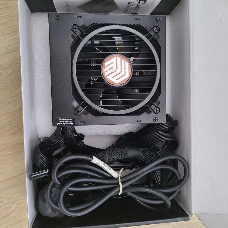 마이크로닉스 700W 파워 이미지