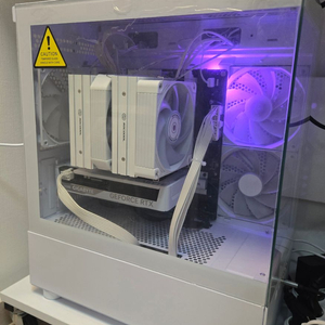 7800X3D , RTX5060 고성능 화이트 감성 게이밍 PC 이미지