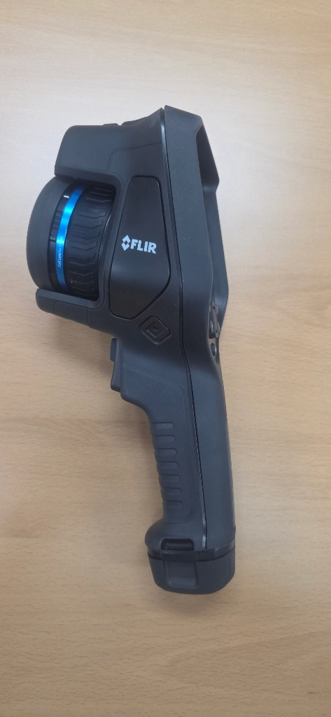 플리어 FLIR E96(640x480) 열화상카메라 이미지