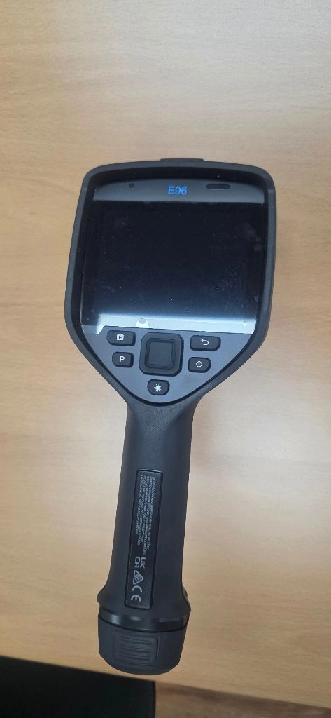 플리어 FLIR E96(640x480) 열화상카메라 이미지