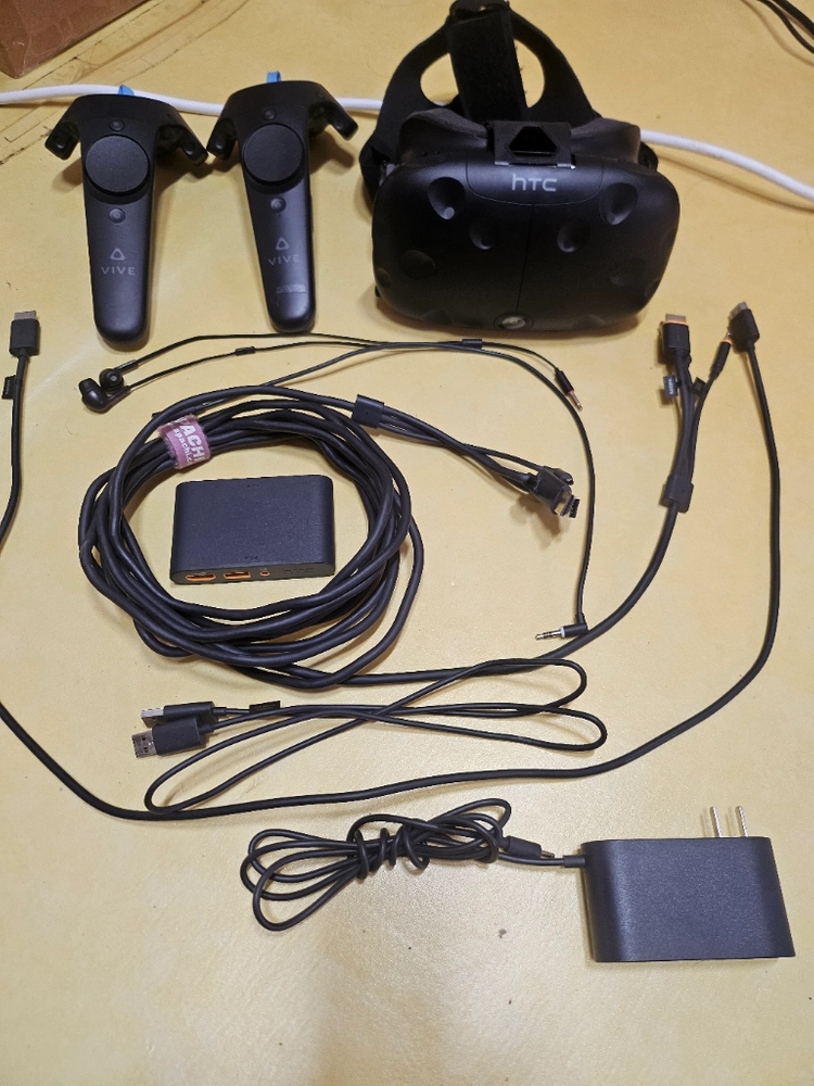 HTC VIVE 1세대 2017/04 ver - 안심되는 중고거래