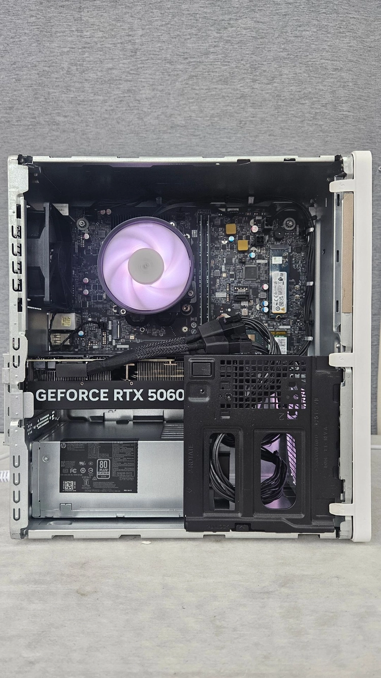 HP 오멘 16L 게이밍 데스크탑 TG03-0004KR 1TB 32GB WIN11 Pro RTX5060Ti 이미지