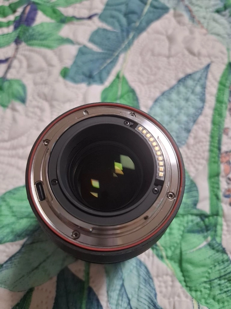 빌트록스85mm1.4 프로니콘z미러리스용 이미지