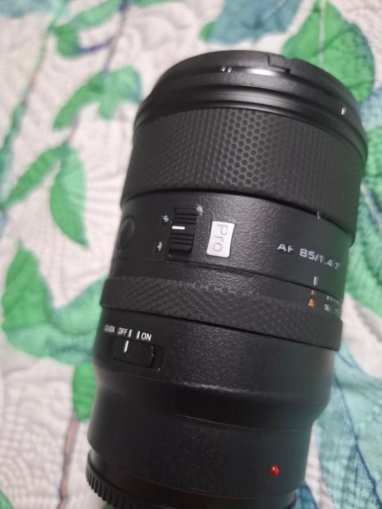 빌트록스85mm1.4 프로니콘z미러리스용 이미지