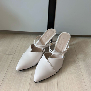 여성 구두 화이트 7cm(새상품) 이미지