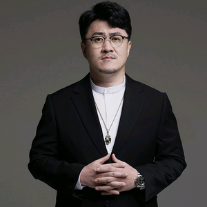 데프콘 안경 하은테 하금테 나는솔로 백산안경 금자안경 KV95 KV117 이미지