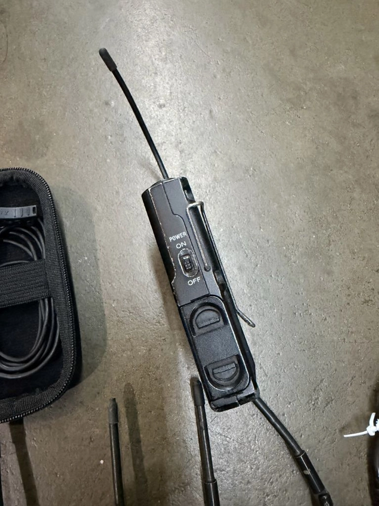 sony 무선마이크 (utx-b2,urx-p2) 이미지