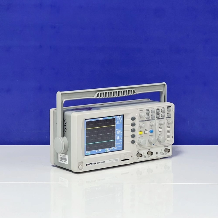 법정설비 직접생산 100MHz 오실로스코프 GDS-1102 판매 이미지