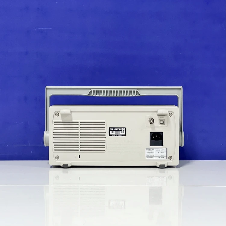 법정설비 직접생산 100MHz 오실로스코프 GDS-1102 판매 이미지