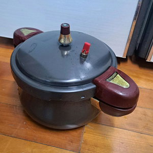 풍년 5인용 압력밥솥 이미지