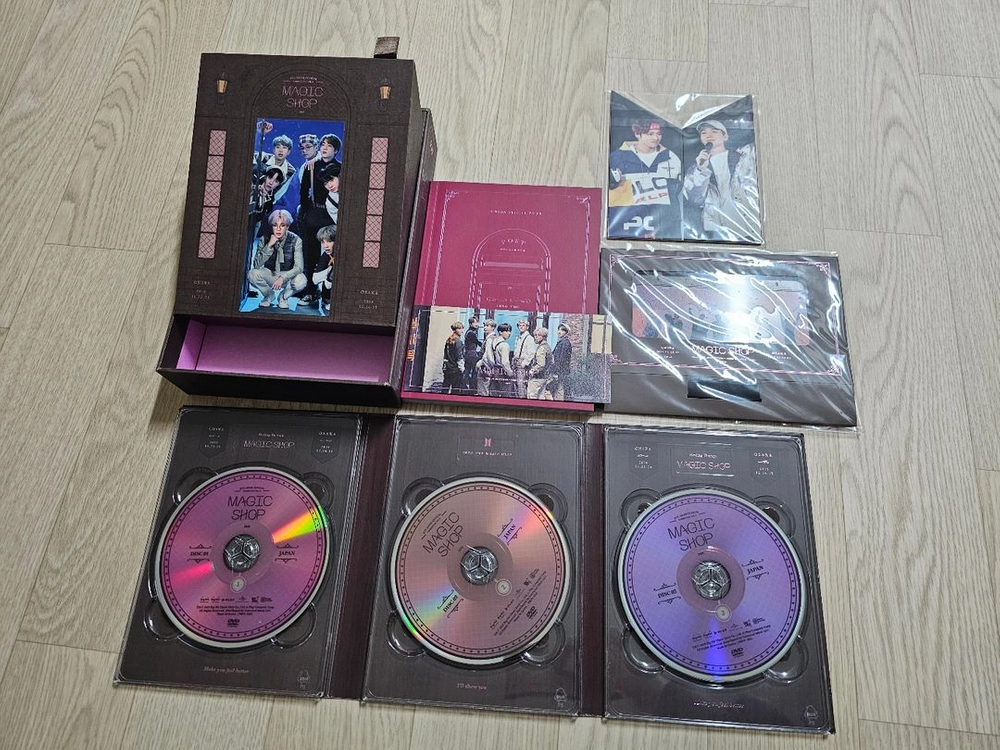 방탄bts 일본 매직샵 일직샵 디비디 dvd 딥디 정국태형지민석진윤기포카 이미지