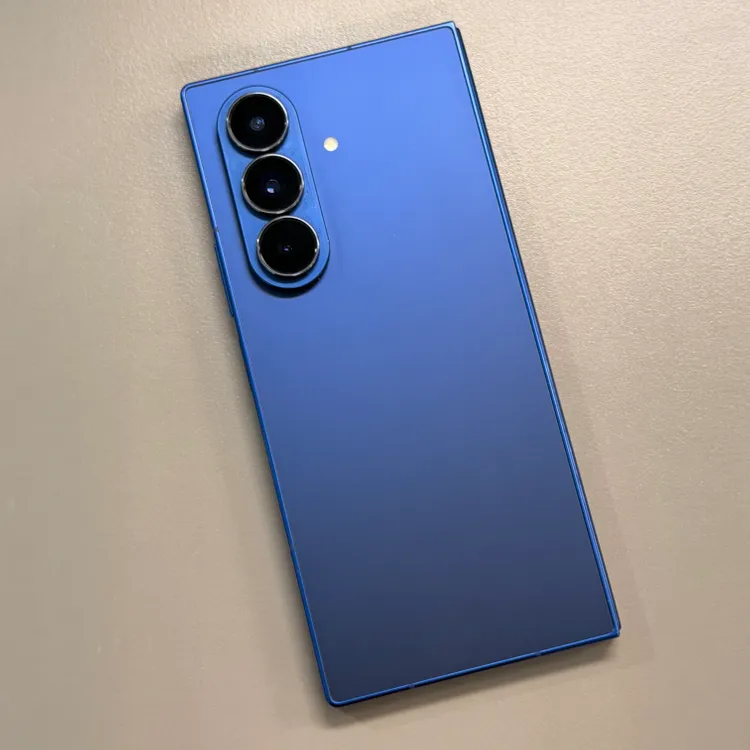(대용량)갤럭시Z폴드7 네이비색상 512용량 미파손 무잔상 기능하자없는 정상해지공기계 - 안심되는 중고거래