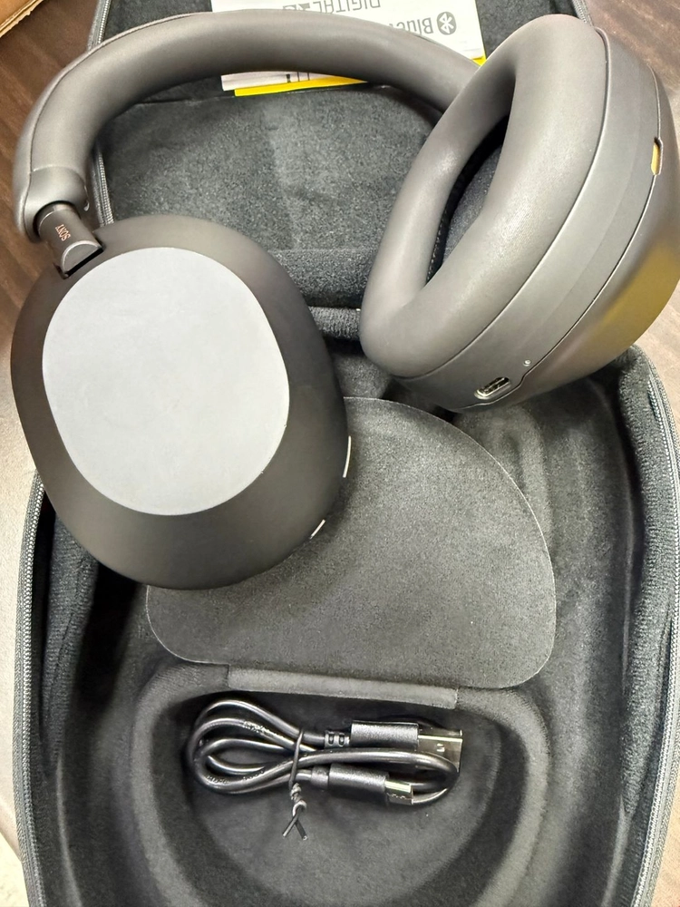 [정품] 소니 SONY WH-1000XM5 블랙 헤드폰 이미지