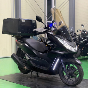 혼다 pcx125 22년식 5만키로 배달셋팅 스쿠터 판매합니다 이미지