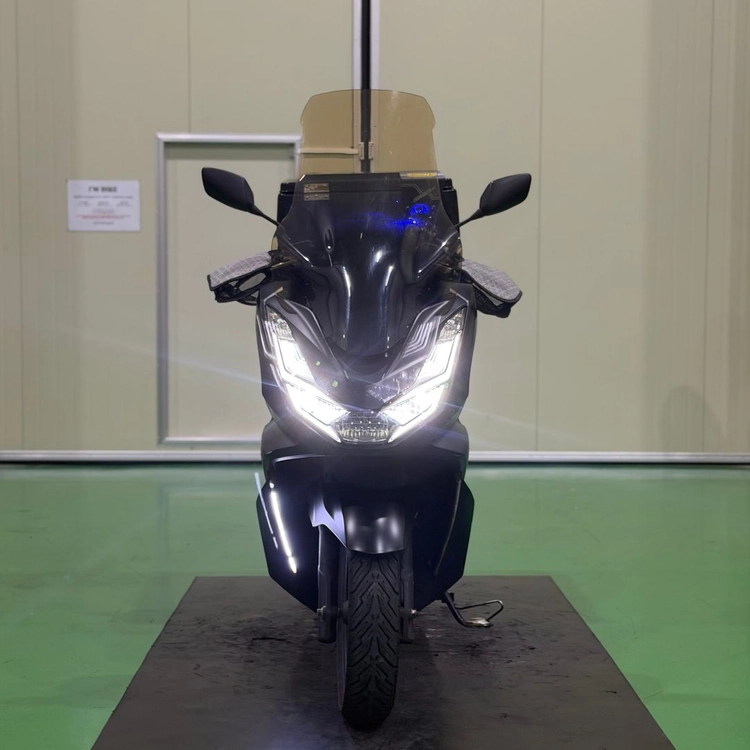 혼다 pcx125 22년식 5만키로 배달셋팅 스쿠터 판매합니다 이미지