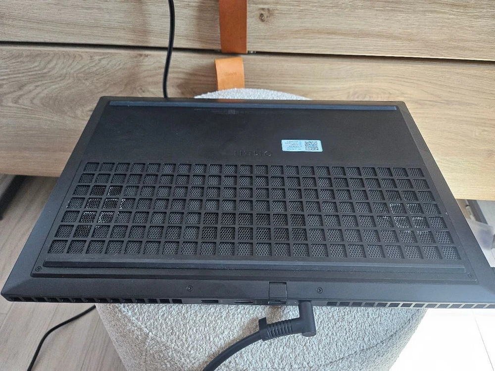 HP 오멘 16인치 게이밍노트북 i5 램32g 1테라 rtx4060 최고사양 노트북 팝니다 이미지