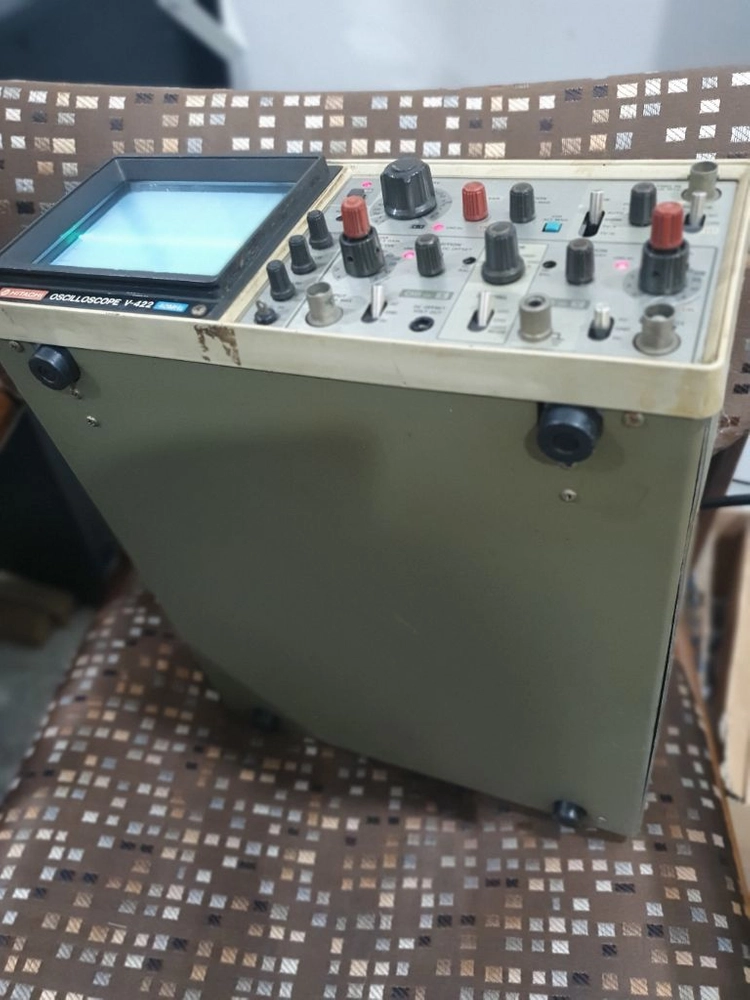 히타치 오실로스코프 V-422 40MHZ 이미지