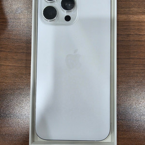 아이폰 16 프로 맥스 256GB 화이트 이미지