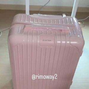 리모와 캐리어 기내용 21인치 이미지