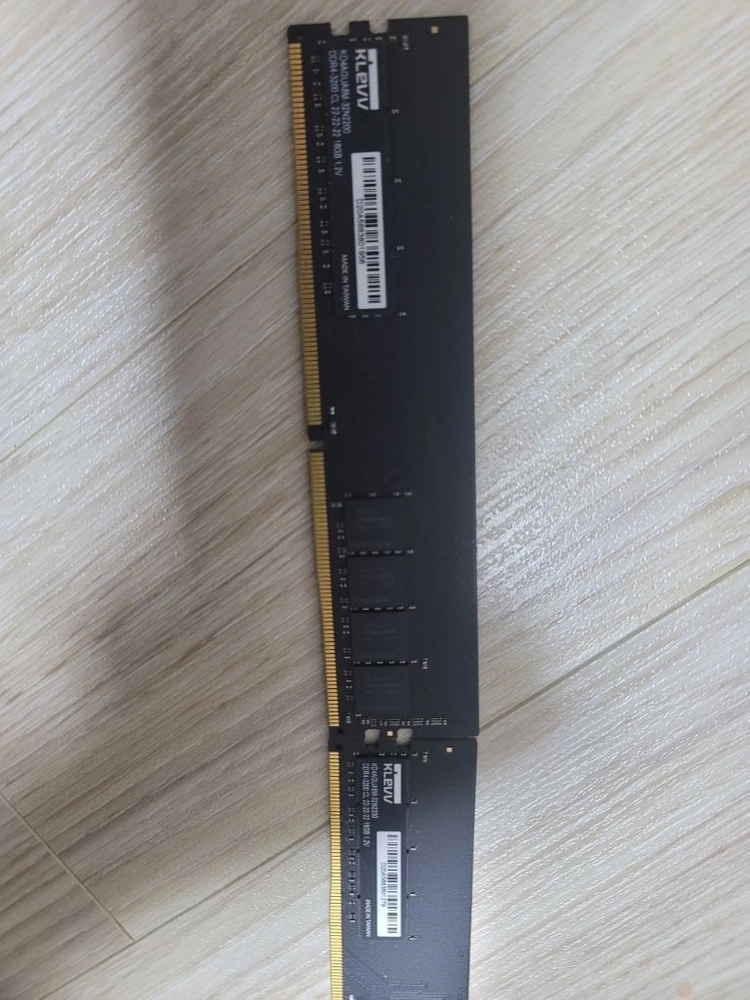 sk하이닉스 klevv 클레브 ram DDR4 3200 16GB 램 2개 메모리 이미지
