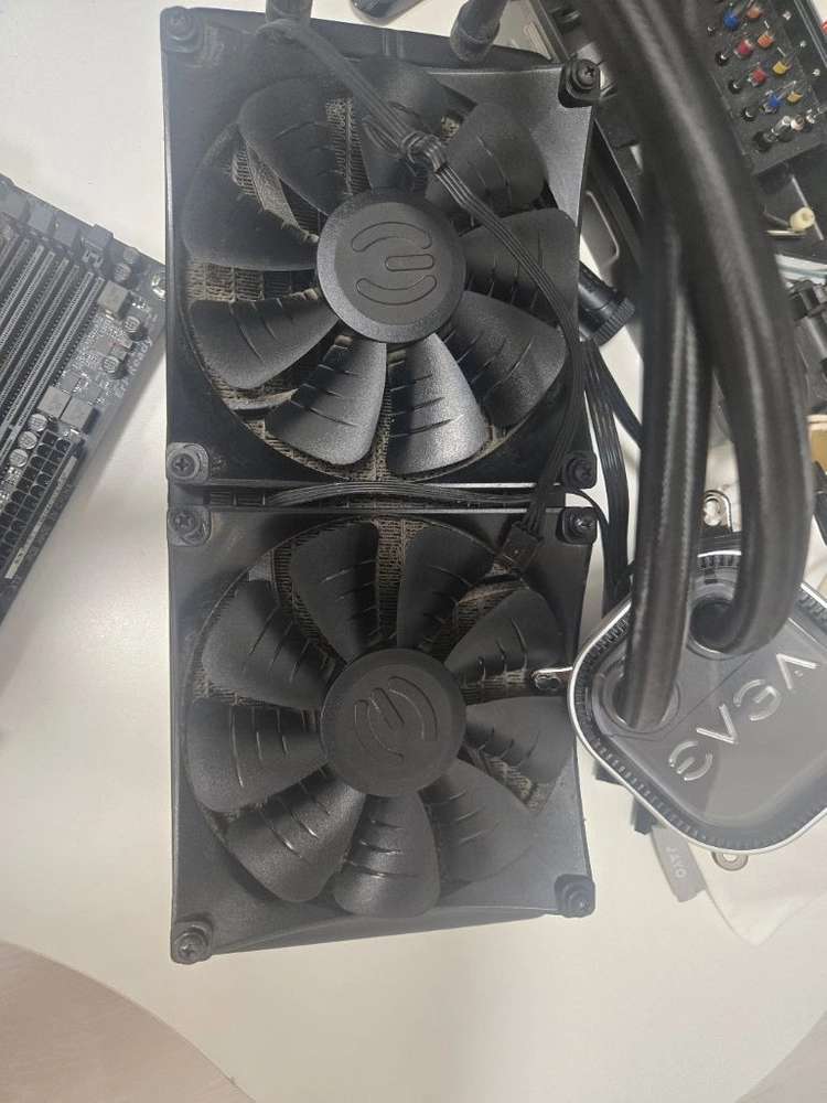 x99 , e5 2666 v3 , evga 280수냉 , 950pro 256gb 팝니다 이미지