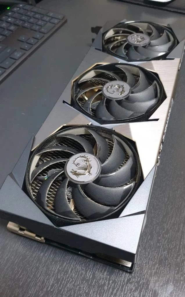 MSI 지포스 RTX 3090 슈프림 X 24G 이미지