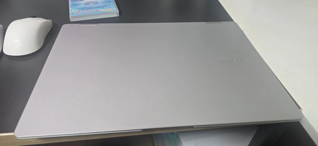 NT960QHA-KD72S 이미지