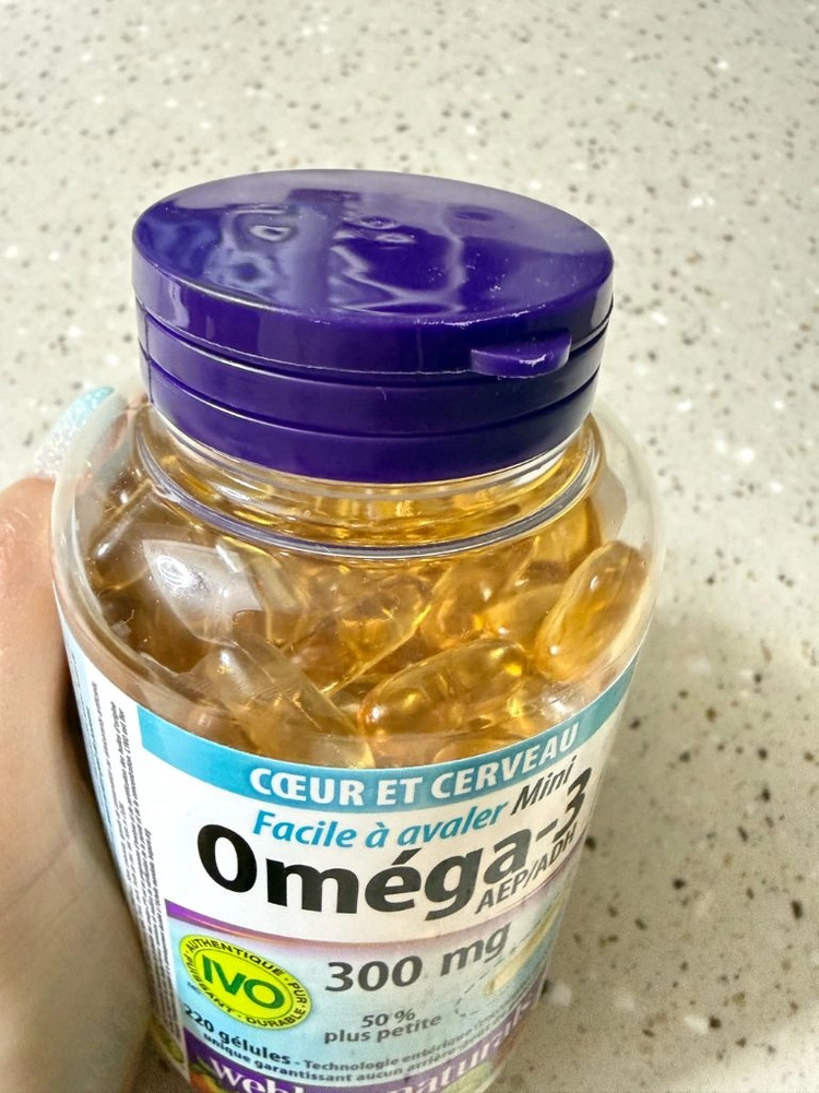 오메가-3 액상캡슐 300mg 이미지