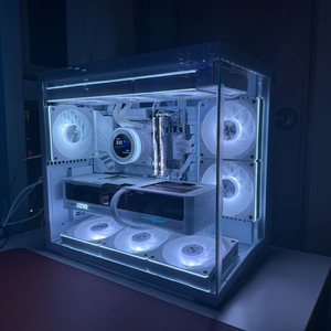 9800x3d 5070ti 화이트 컴퓨터 반본체 or 완본체 이미지