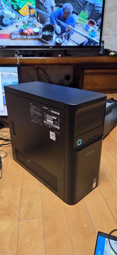 삼성 데스크탑 i7-12700 8GB RAM - 안심되는 중고거래