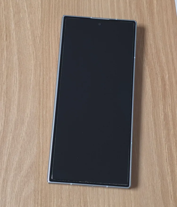 갤럭시 폴드7 실버쉐도우 512GB - 안심되는 중고거래