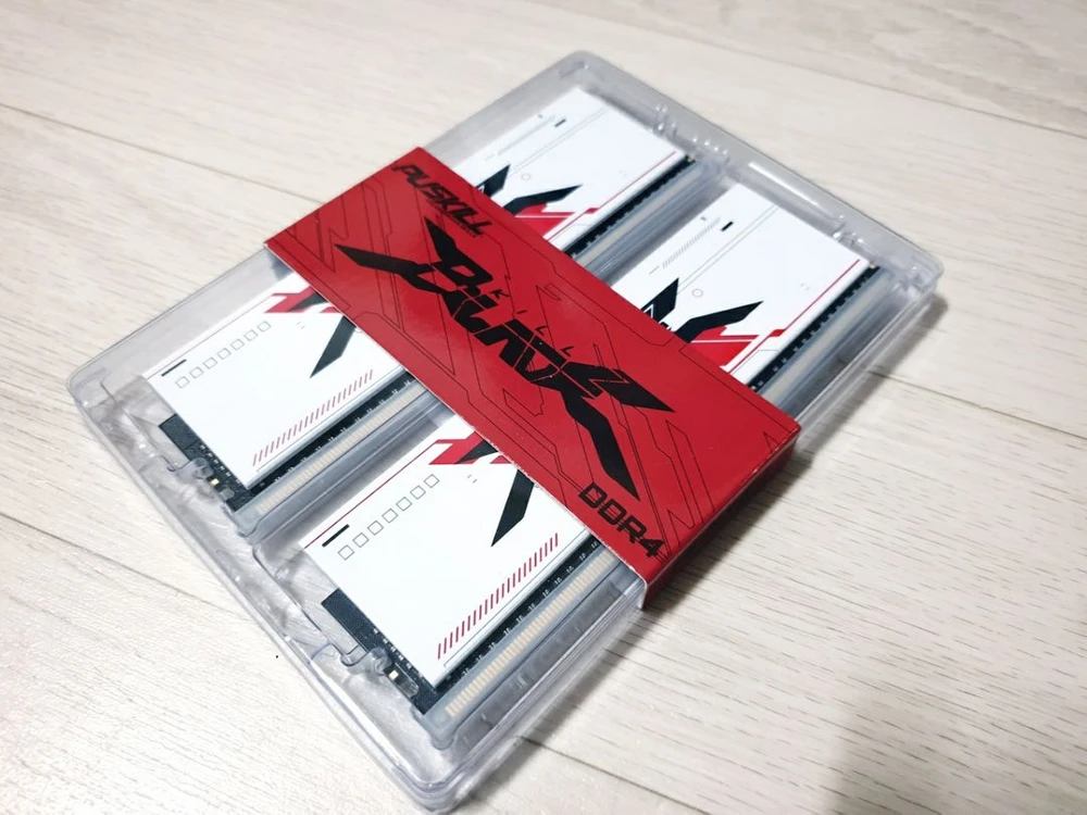 [미개봉새제품] DDR4 3200MHz CL16 32GB (16GBx2) RAM 화이트 이미지