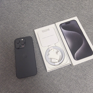 아이폰15프로 512GB 블랙색상 판매합니다. 이미지