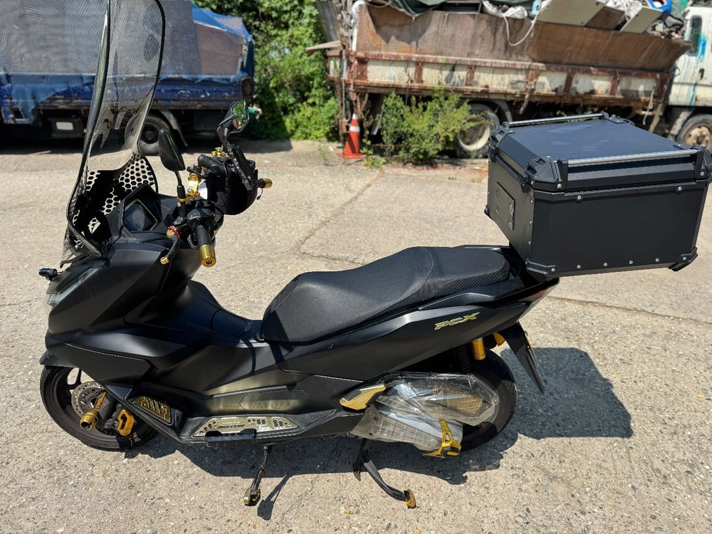 혼다 pcx125 25년 abs 짧은키로수 판매합니다 이미지