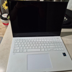 LG 그램 16인치 i7 / 16GB /1TB SSD 상태 S