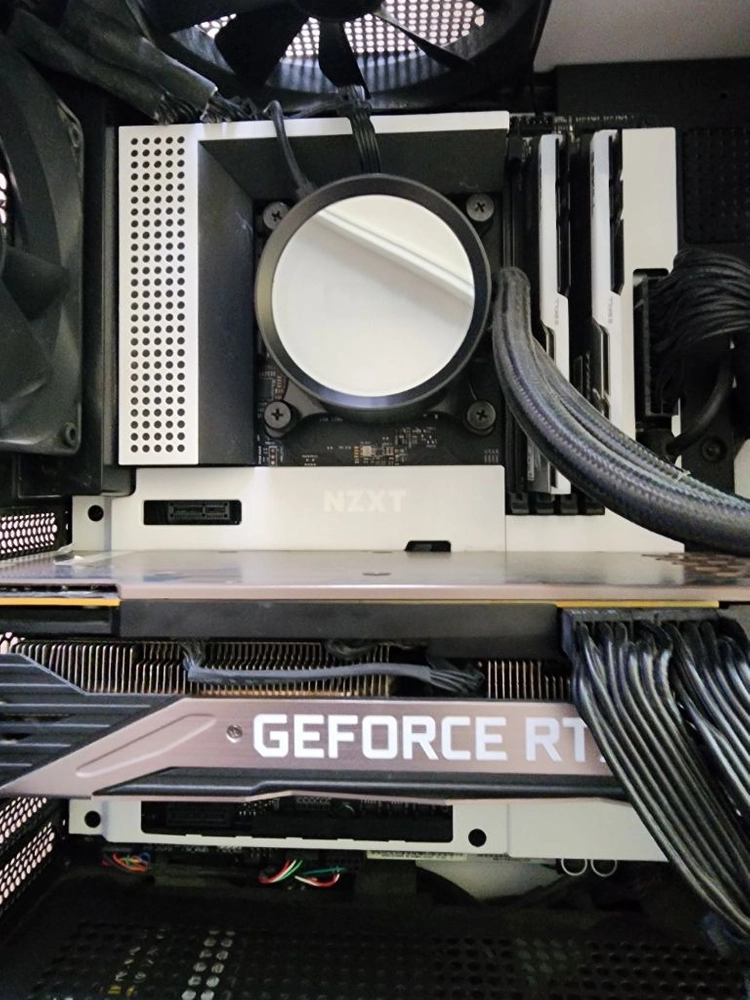 b560m 메인보드,nzxt n7 z490 메인보드, 공랭쿨러 이미지