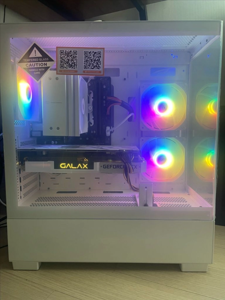 라이젠7 5700x rtx3070 고사양 컴퓨터 이미지
