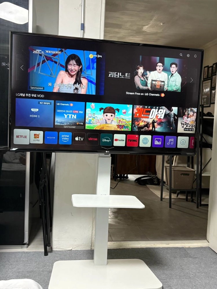 LG 49인치 4K 스마트TV - 안심되는 중고거래