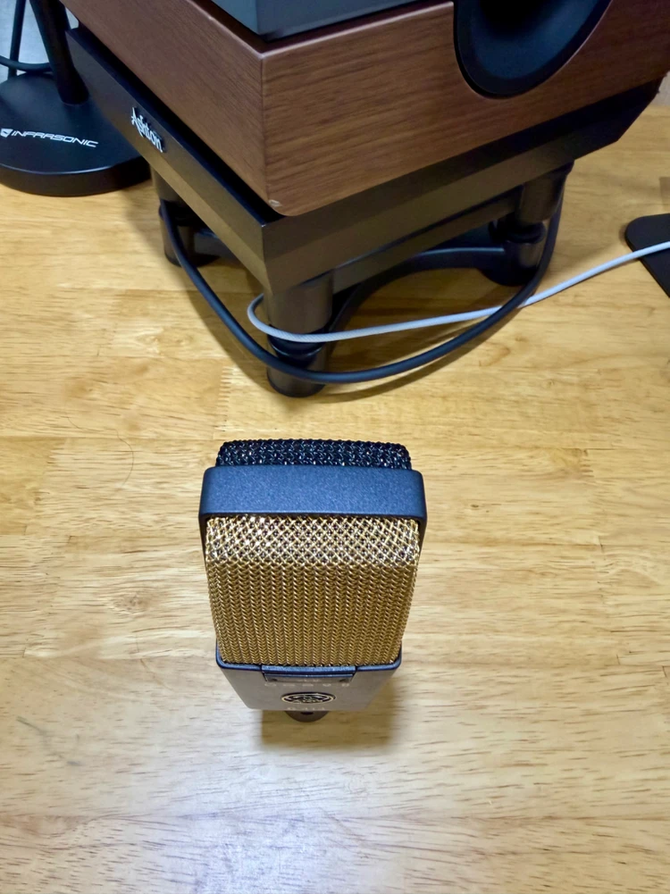 AKG C414 XL2 콘덴서 마이크 판매합니다 이미지