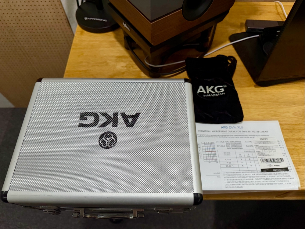 AKG C414 XL2 콘덴서 마이크 판매합니다 이미지