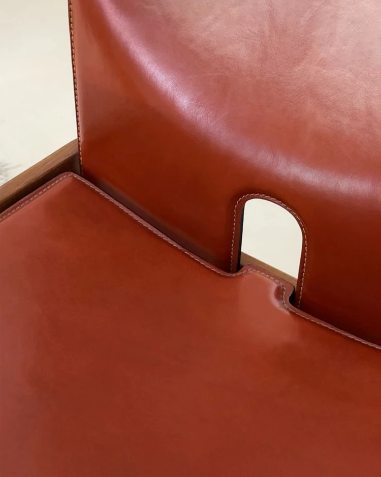 (빈티지 가구) cassina 121 의자 팝니다. 8월까지만 판매 이미지
