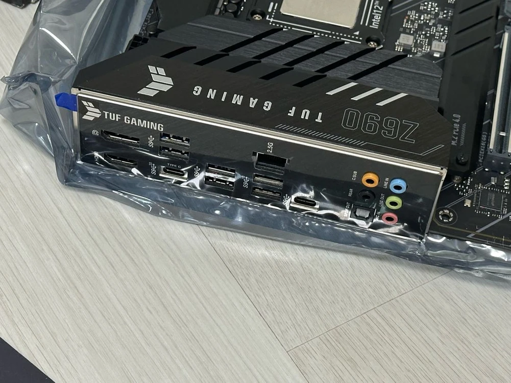 i7-12700Kf + ASUS TUF GAMING Z690-PLUS D4 메인보드 세트 이미지