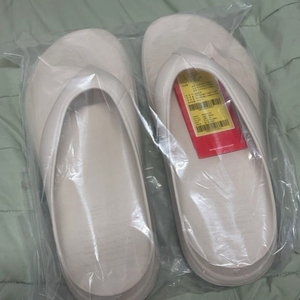 뉴발란스 쪼리 xl 이미지
