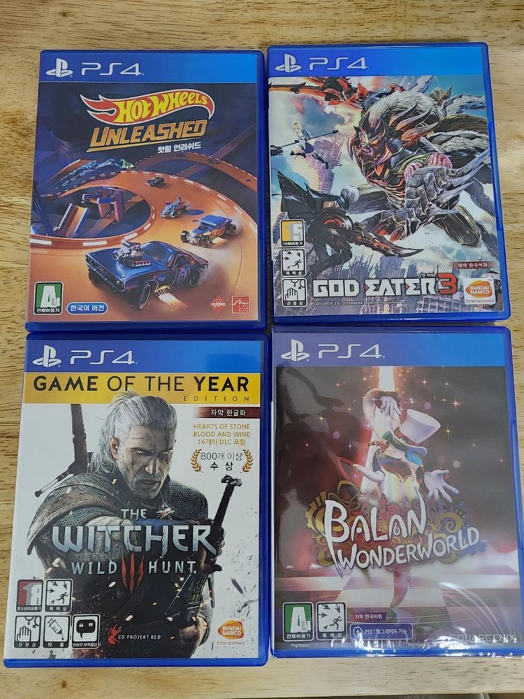 PS4 게임 타이틀 4종 세트 이미지