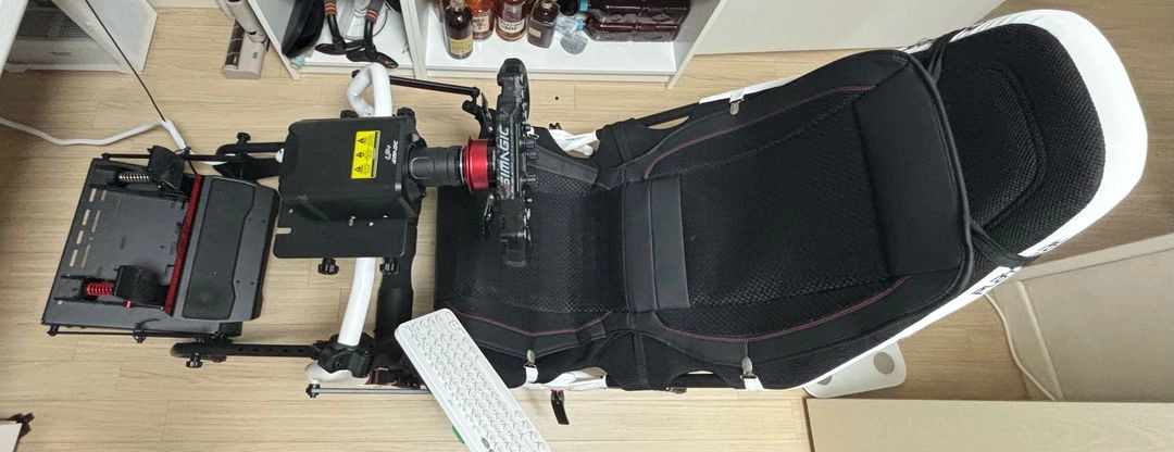 플레이 시트 f1 DD + 심매직 알파 에보 스포츠 + GT NEO 휠 + P700 패달 - 안심되는 중고거래