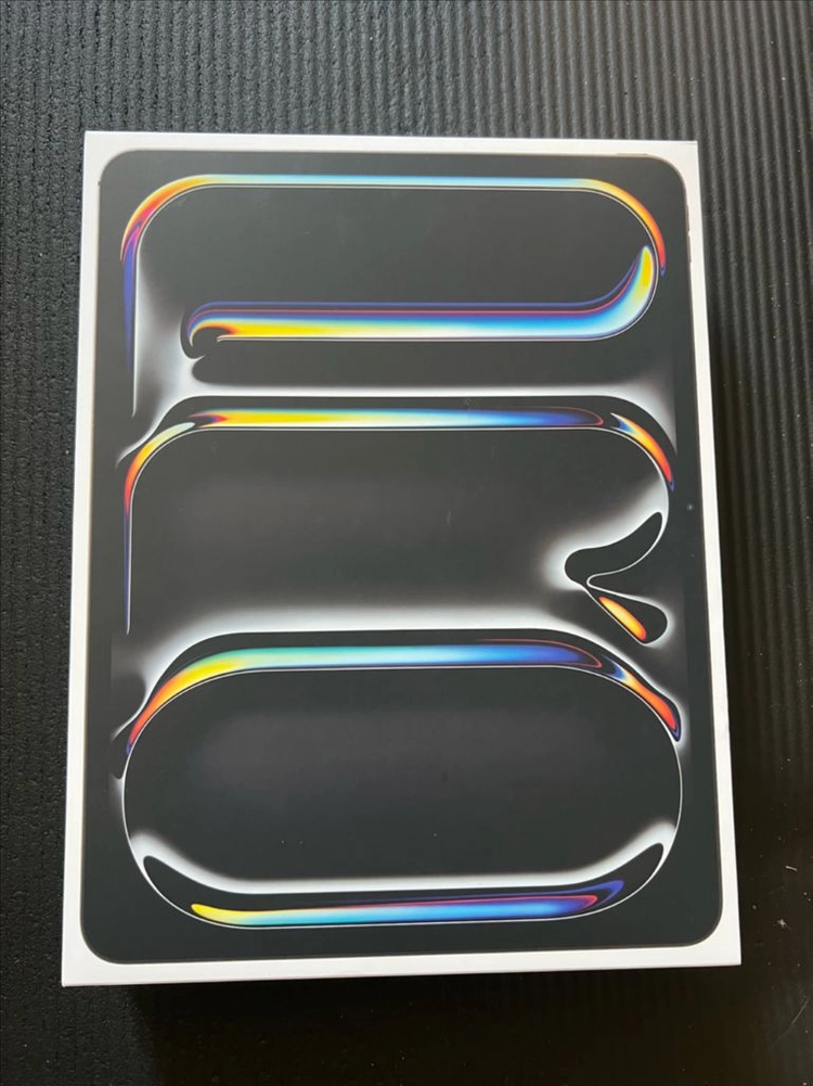 아이패드 프로 13인치 M5 스페이스 블랙 256GB 이미지