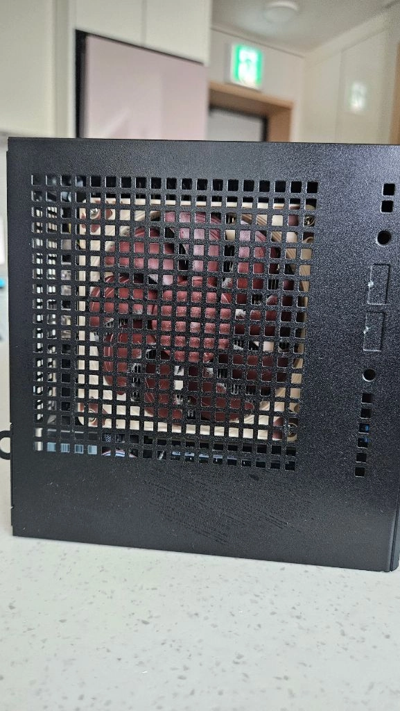 데스크미니x300 5500gt 16g램 녹투아팬 이미지